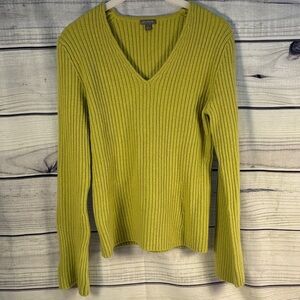 Ann Taylor Angora Wool blend Lime V-Neck Sweater 90’s Y2K chunky ribbed
